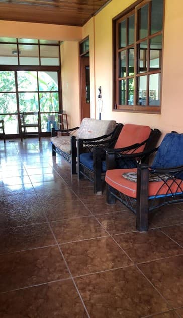 Casa amplia en Sector La Esperanza foto 3